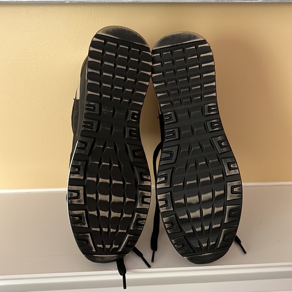 Anjou Femme Black/Silver Sneakers Size 40 /Size 7 (Preowned) - Picture 6 of 7